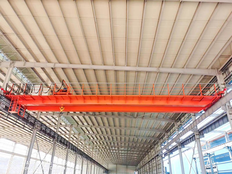 南安成輝工程機械--雙梁QD10噸